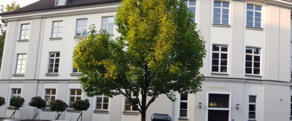 Panoramaansicht Rückseite Amtsgericht Witten